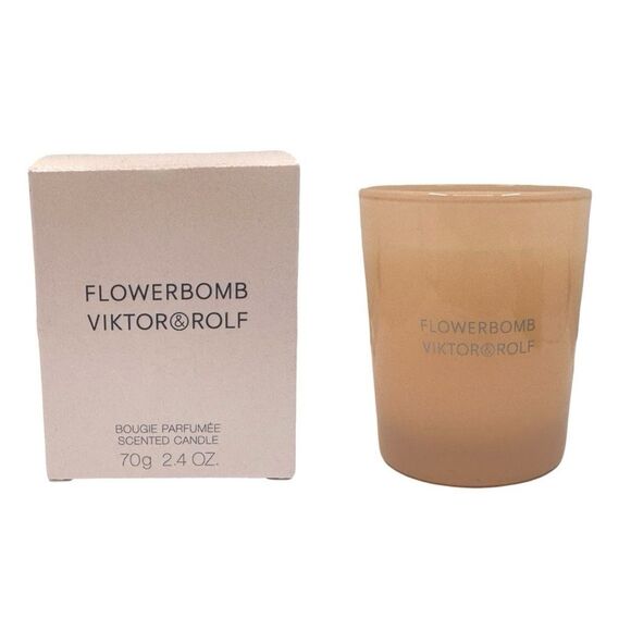 Viktor & Rolf FlowerBomb Scented Candle - 2.4 oz / 70g - Picture 3 of 3